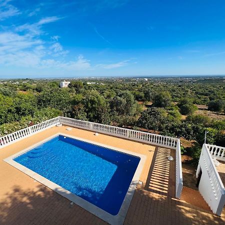 Vila Flora Santa Bárbara de Nexe Exteriér fotografie