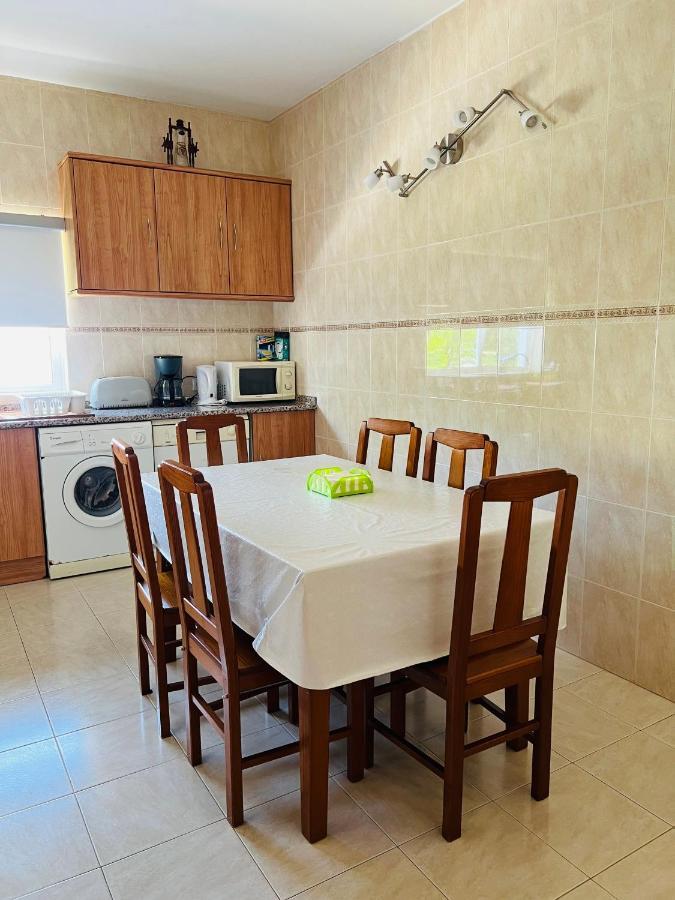 Vila Flora Santa Bárbara de Nexe Exteriér fotografie