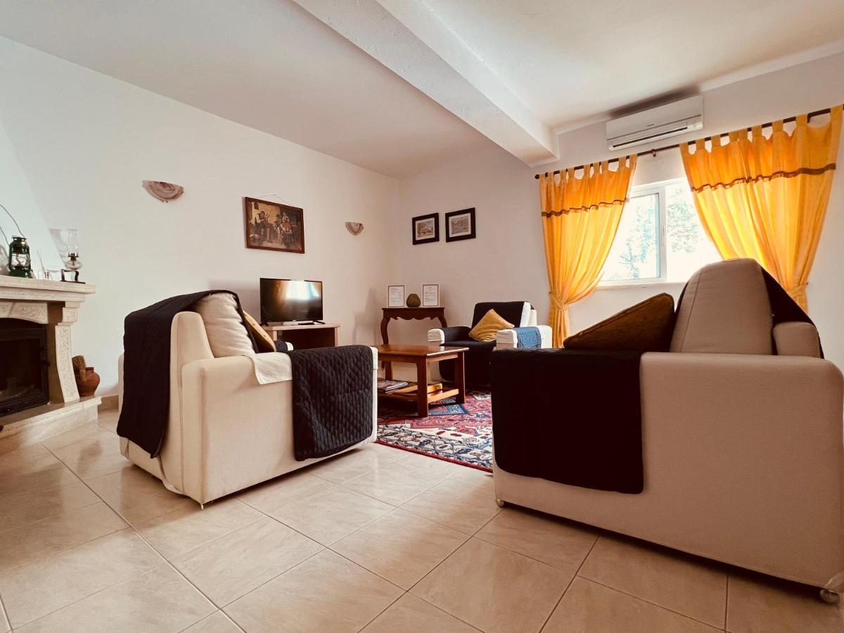 Vila Flora Santa Bárbara de Nexe Exteriér fotografie